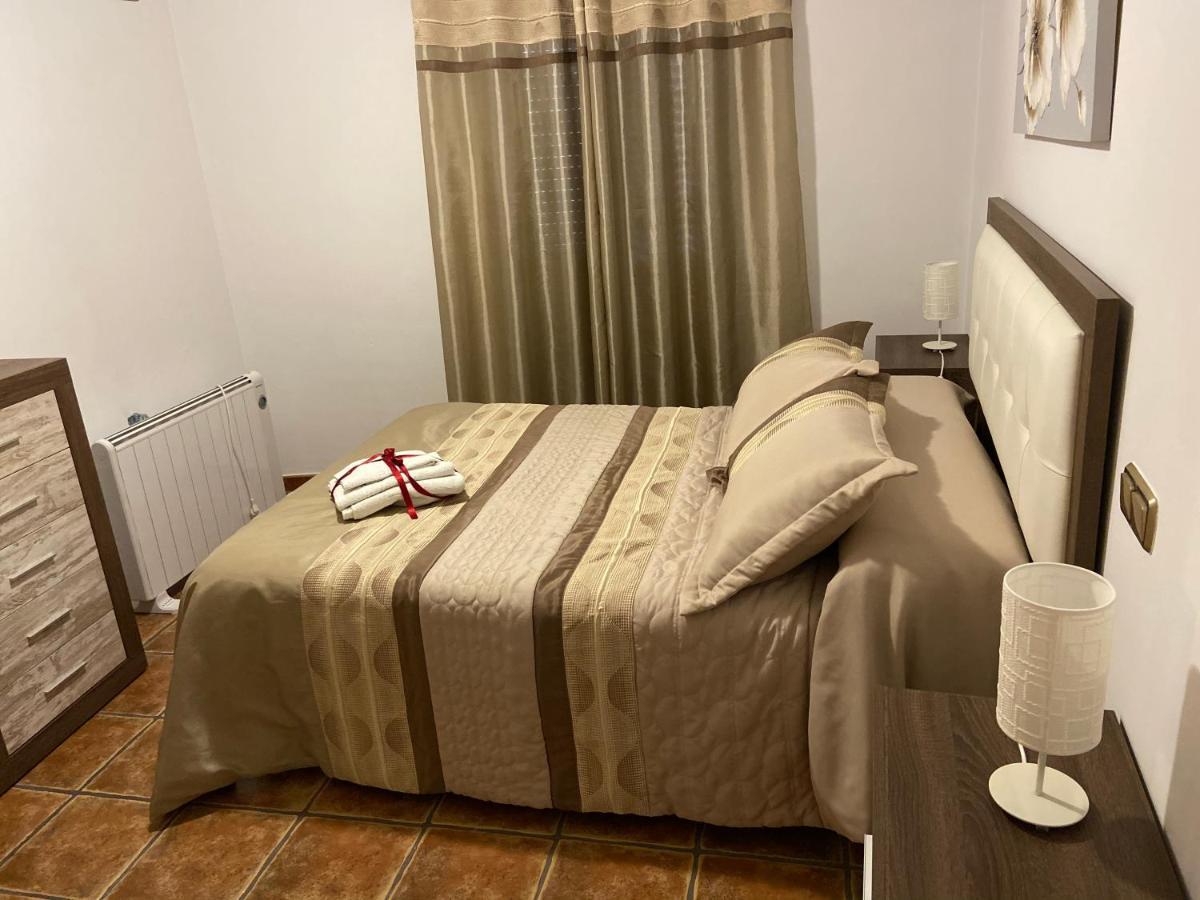 Vivienda Rural Los Tajos De Setenil Setenil De Las Bodegas ภายนอก รูปภาพ