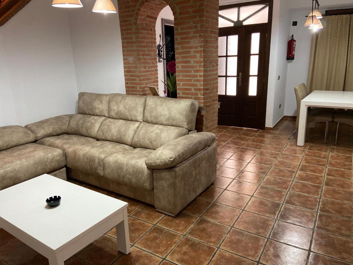 Vivienda Rural Los Tajos De Setenil Setenil De Las Bodegas ภายนอก รูปภาพ
