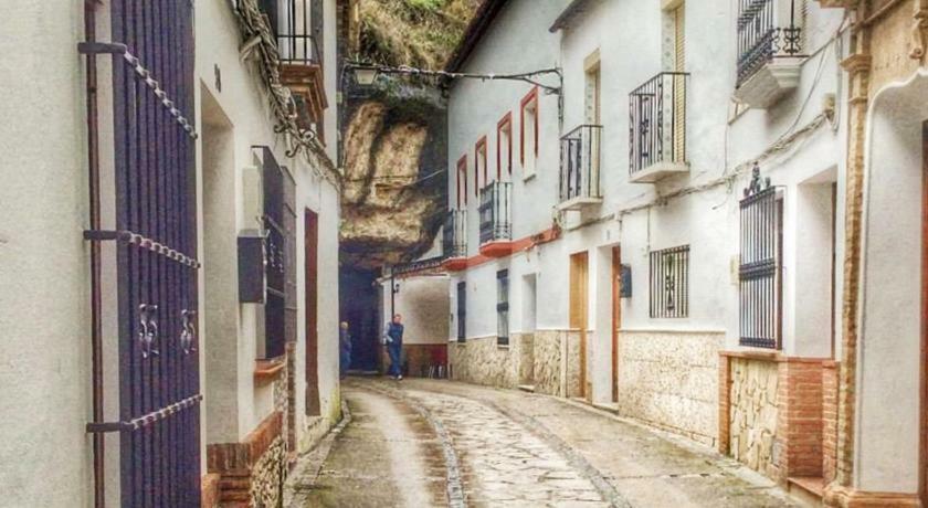 Vivienda Rural Los Tajos De Setenil Setenil De Las Bodegas ภายนอก รูปภาพ