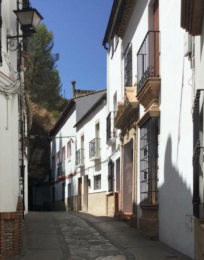 Vivienda Rural Los Tajos De Setenil Setenil De Las Bodegas ภายนอก รูปภาพ